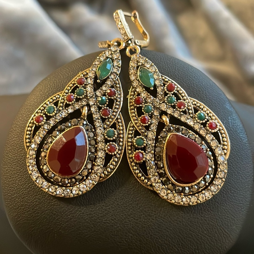 Boho gold tone ethnic Indian Bollywood jhumka earrings